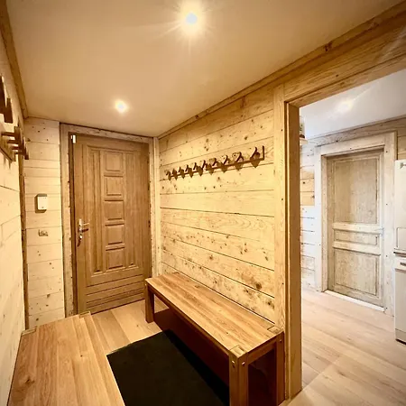 Valentine Chalet *